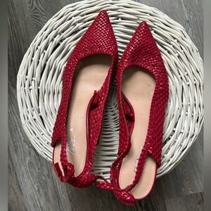 Zara red embroidered shoes sizes 7.5